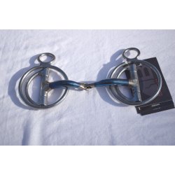 Bombers Lock Up Training